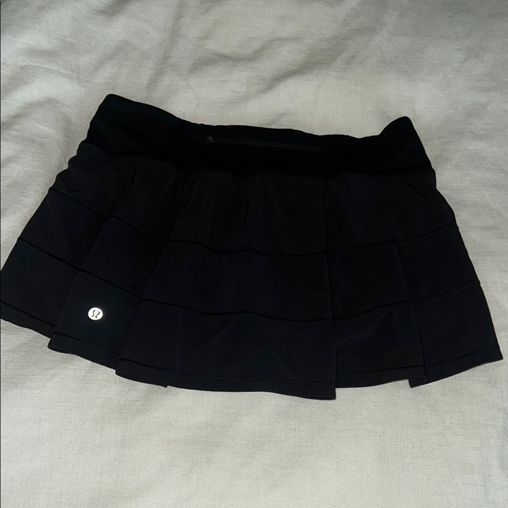 Lululemon Black Pace Rival Mid-Rise Skirt